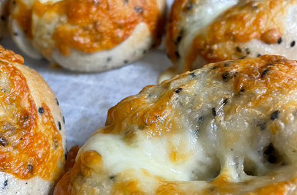 山口県と北海道の小麦粉を使ったベーグルとおやつ